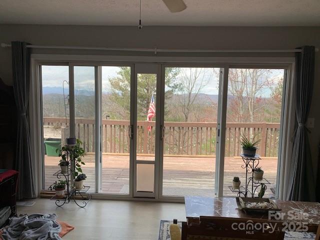 Property image 3 of 1474 Holiday Drive in BLUE RIDGE ESTATES, Hendersonville, NC 28739