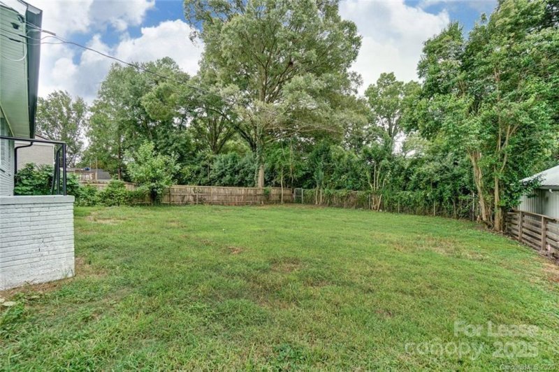 Property image 5 at 3443 Airlie Street, Charlotte, NC 28205