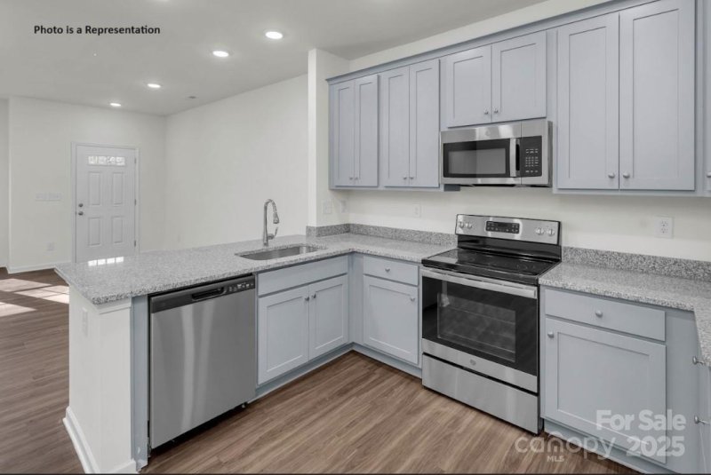 Property image 4 at 463 Shasta Street, Gastonia, NC 28052