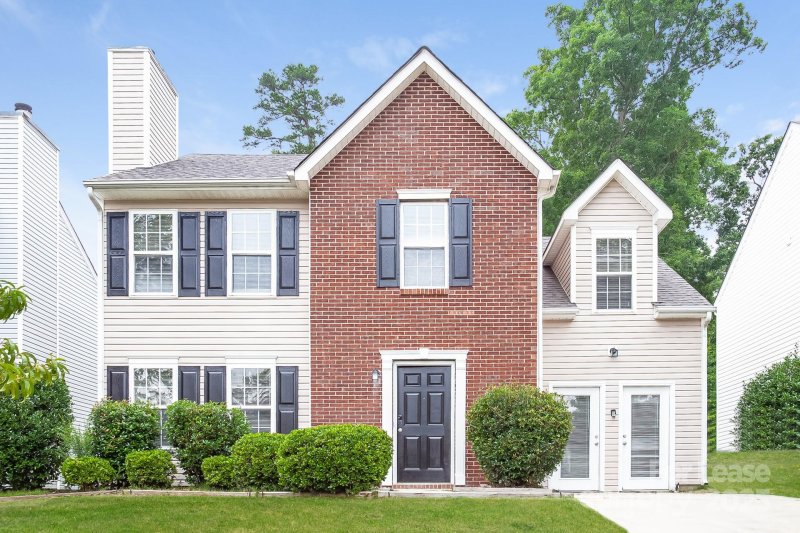 1485 Mitchell Glen Street