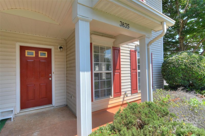 Property image 3 at 3835 Mohawk Court, Charlotte, NC 28215