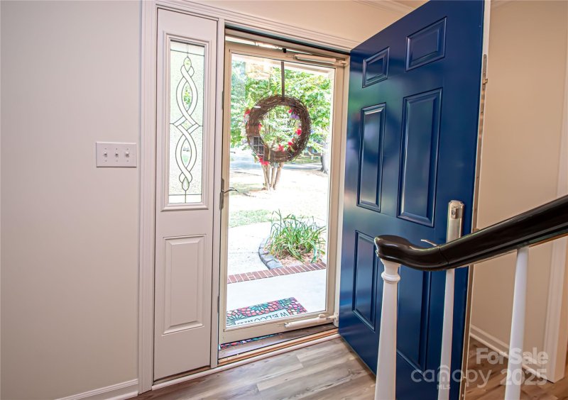 Property image 5 at 7111 Sythe Court, Charlotte, NC 28226