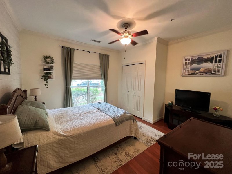 Property image 5 at 1140 Torrence Circle, Davidson, NC 28036