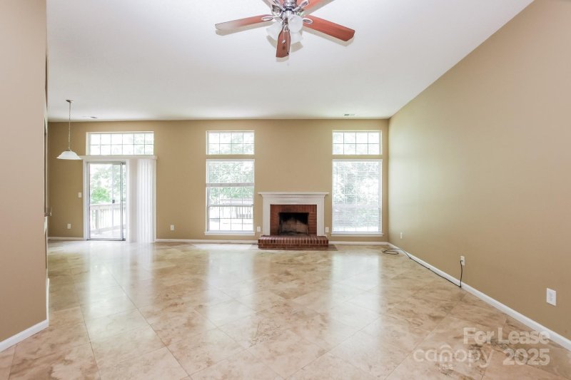 Property image 3 at 2941 Walsingham Court, Matthews, NC 28105