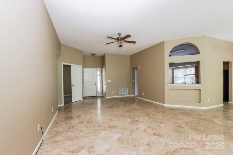 Property image 5 at 2941 Walsingham Court, Matthews, NC 28105