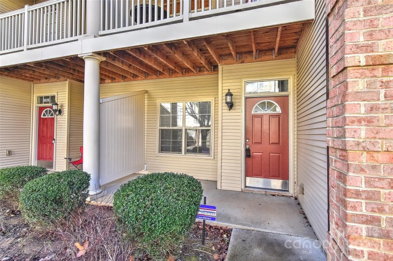 Property image 3 at 6512 Quarterbridge Lane, Charlotte, NC 28262