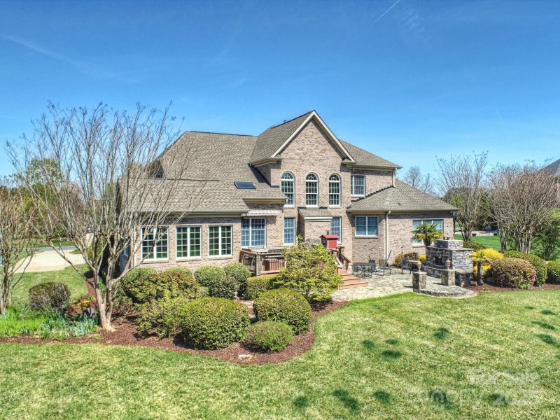 Property image 2 at 516 White Tail Terrace, Waxhaw, NC 28173