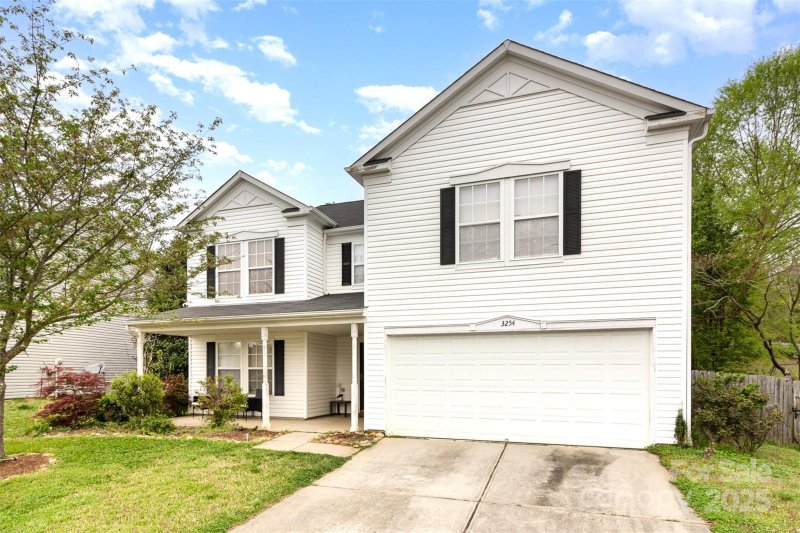 Property image 2 at 3254 Pikes Peak Drive, Gastonia, NC 28052