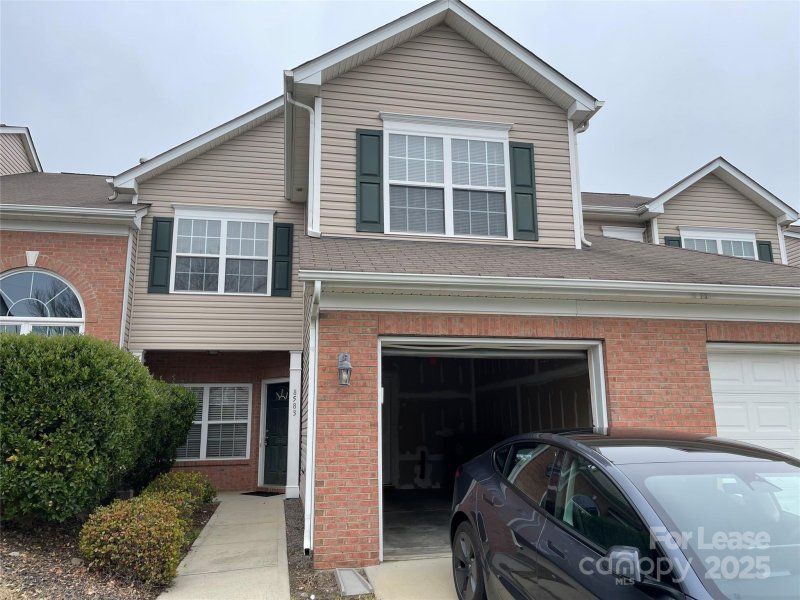 8583 Carolina Lily Lane