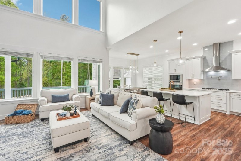 Property image 2 at 6006 Waxhaw Crossing Drive, Waxhaw, NC 28173