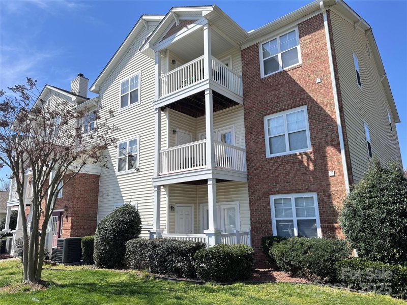 10720 Hill Point Court