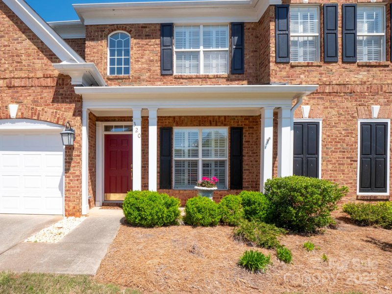 Property image 2 at 320 Falesco Lane, Matthews, NC 28105