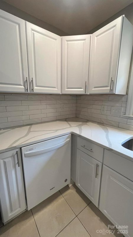 Property image 3 at 217 Edgeland Drive, Matthews, NC 28105