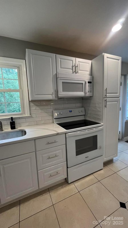 Property image 4 at 217 Edgeland Drive, Matthews, NC 28105