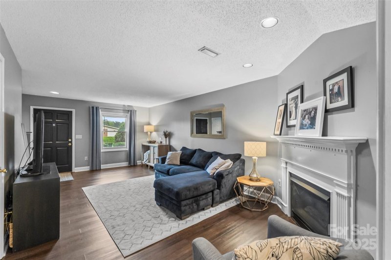 Property image 4 at 743 21st Avenue, Hickory, NC 28601