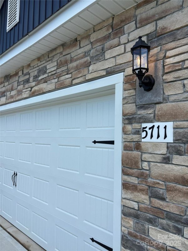 Property image 2 at 5711 Skinny Drive, Charlotte, NC 28215