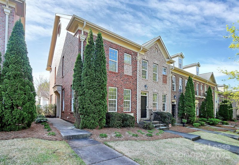 Property image 2 at 11141 Cedar Walk Lane, Charlotte, NC 28277