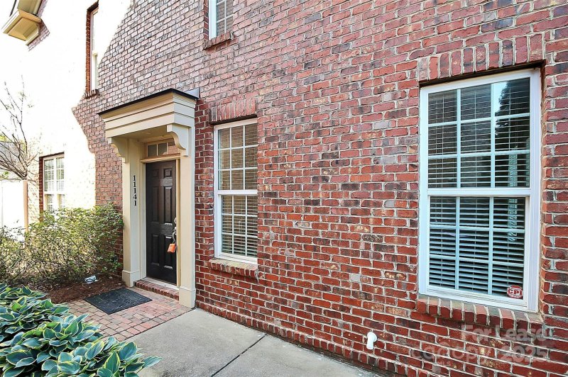 Property image 3 at 11141 Cedar Walk Lane, Charlotte, NC 28277