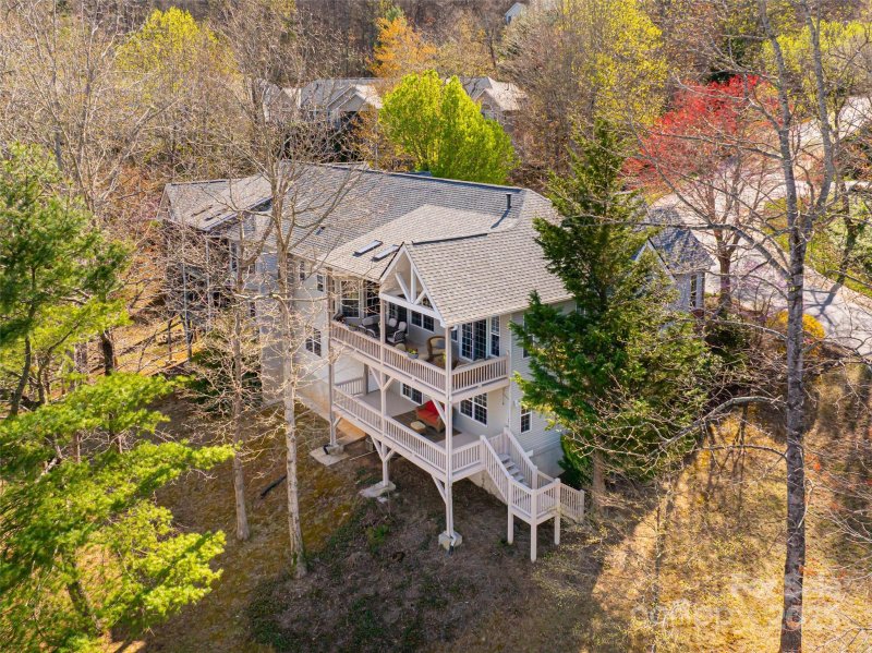 Property image 2 at 102 Silverrod Lane, Asheville, NC 28803