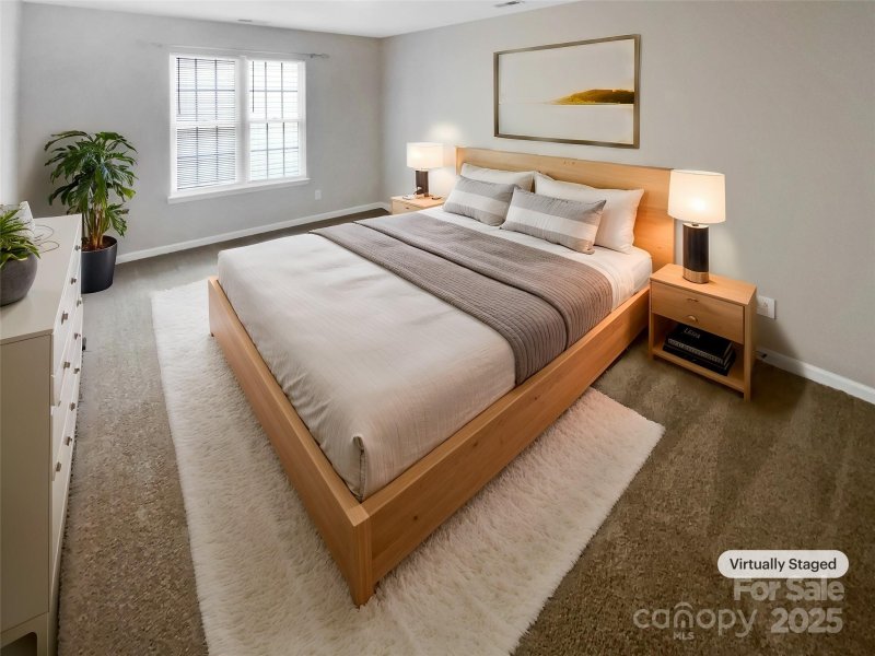 Property image 4 of 9527 Scotland Hall Court in Southampton, Charlotte, NC 28277