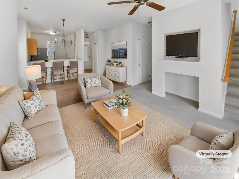 Property image 2 at 6525 Soapstone Drive, Charlotte, NC 28269