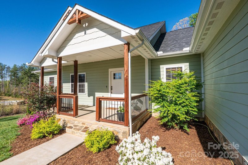 Property image 3 of 1092 Mast Hook Way in Waters Edge, Morganton, NC 28655