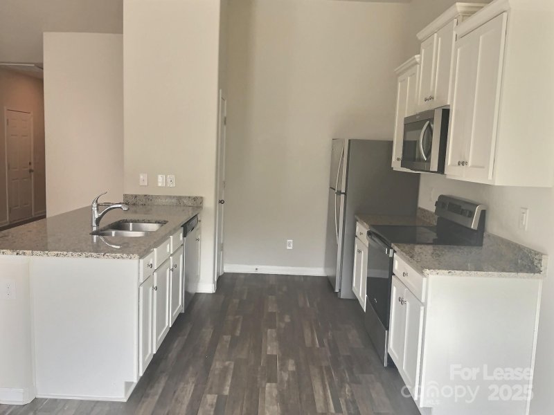 Property image 2 at 2112 Lanza Drive, Charlotte, NC 28215