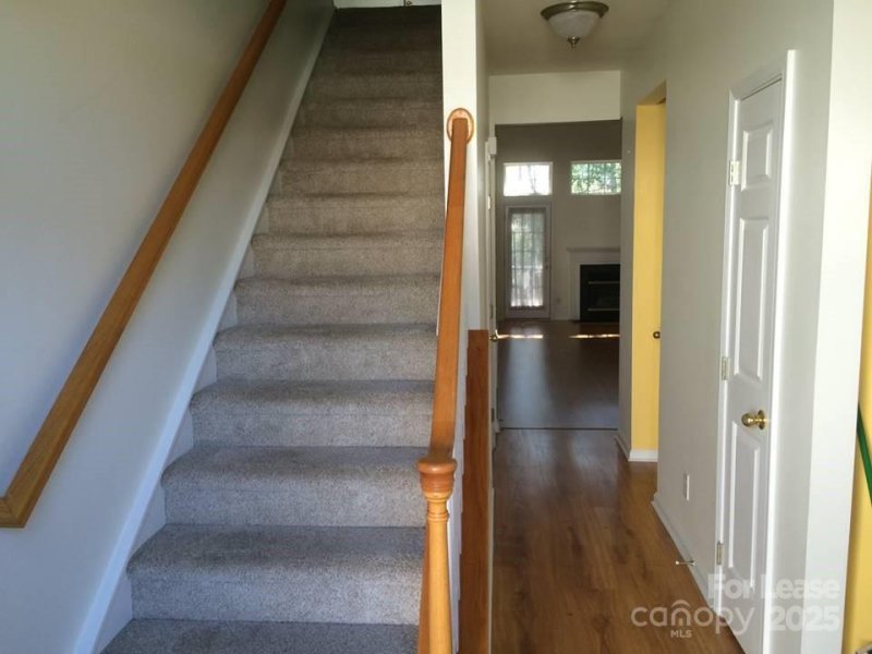 Property image 2 at 123 Kase Court, Mooresville, NC 28117