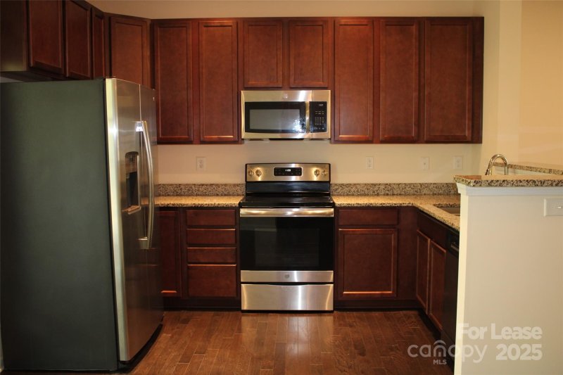 Property image 3 at 8341 Summerford Drive, Charlotte, NC 28269