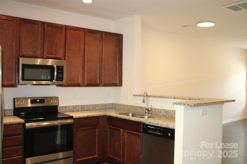 Property image 4 at 8341 Summerford Drive, Charlotte, NC 28269