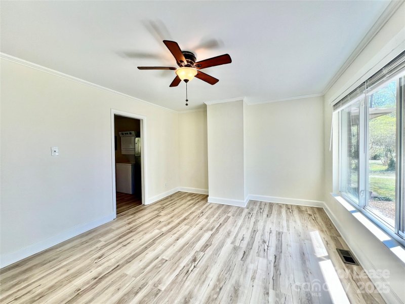 Property image 4 at 5435 Lantana Avenue, Charlotte, NC 28212