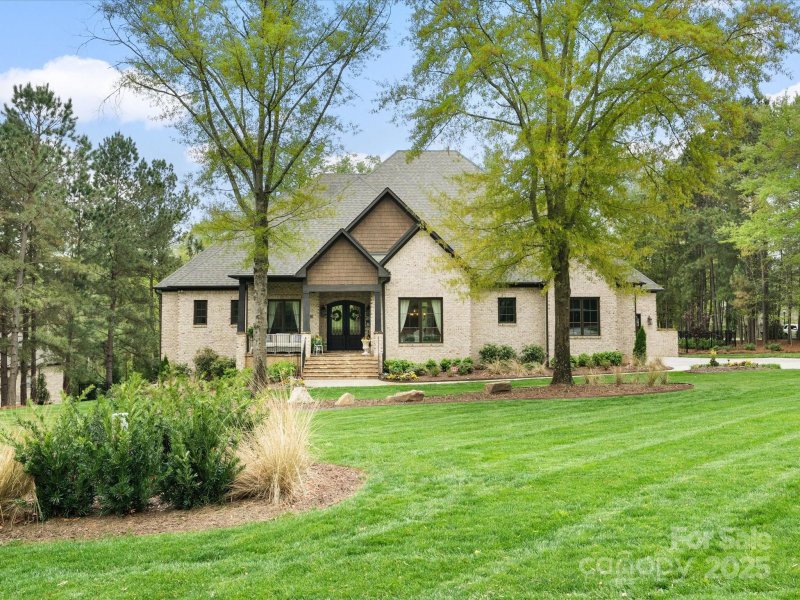 4012 Flagstone Drive