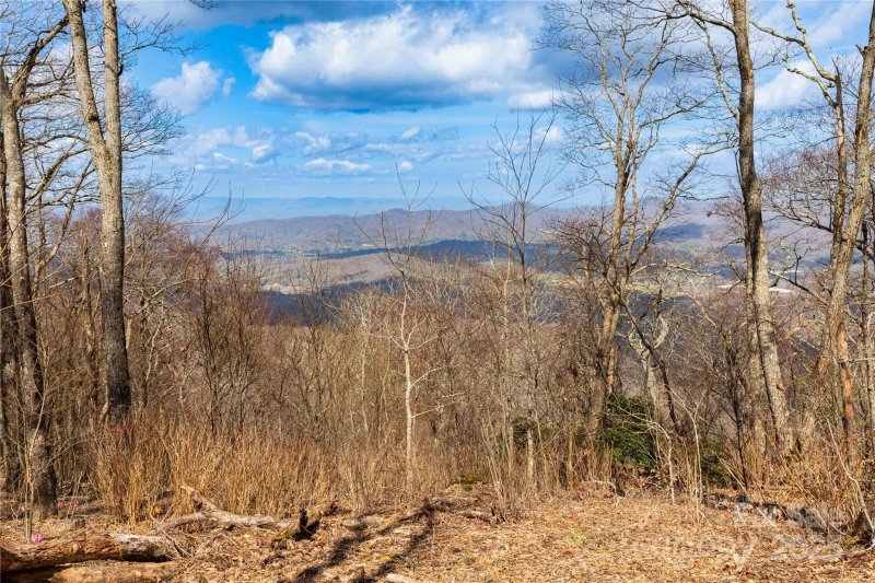 Property image 5 at 703 Fairview Forest Drive, Fairview, NC 28730