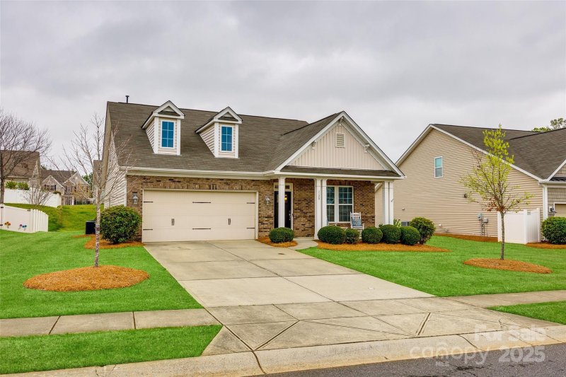 Property image 3 of 1129 Black Walnut Road in Timberlake, Clover, SC 29710
