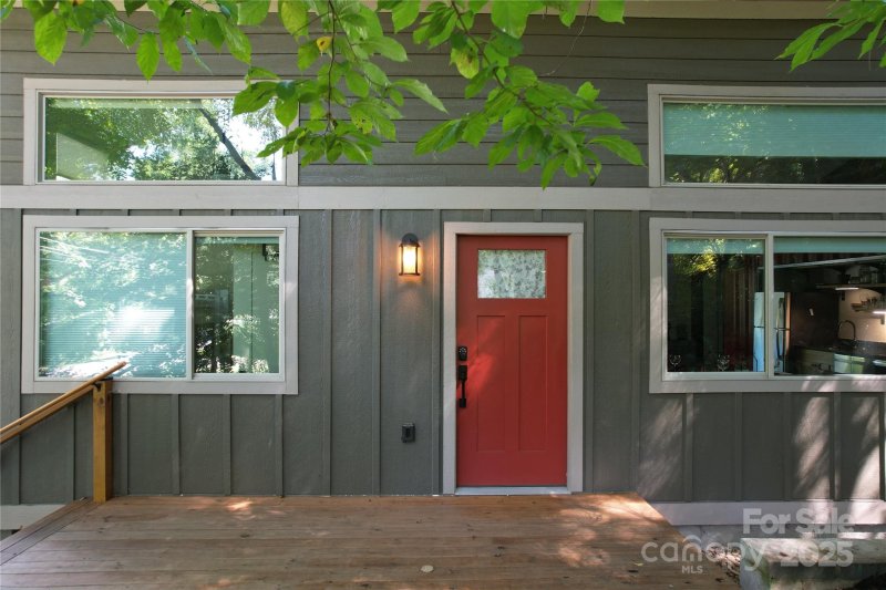 Property image 4 at 710 Rhododendron Avenue, Black Mountain, NC 28711