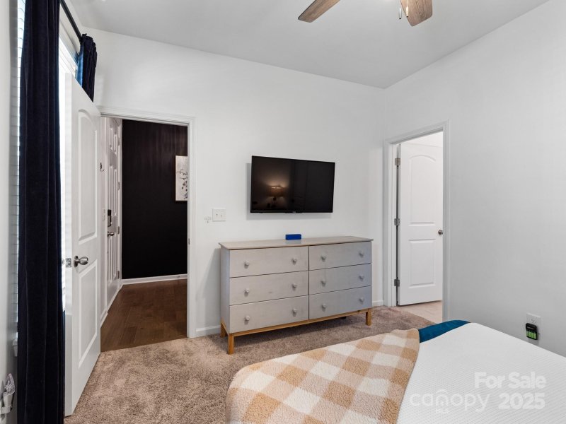 Property image 5 at 9710 Ainslie Downs Street, Charlotte, NC 28273