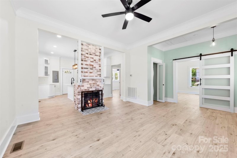 Property image 4 at 103 Park Avenue, Mount Holly, NC 28120