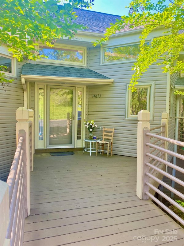 14613 Waterside Drive