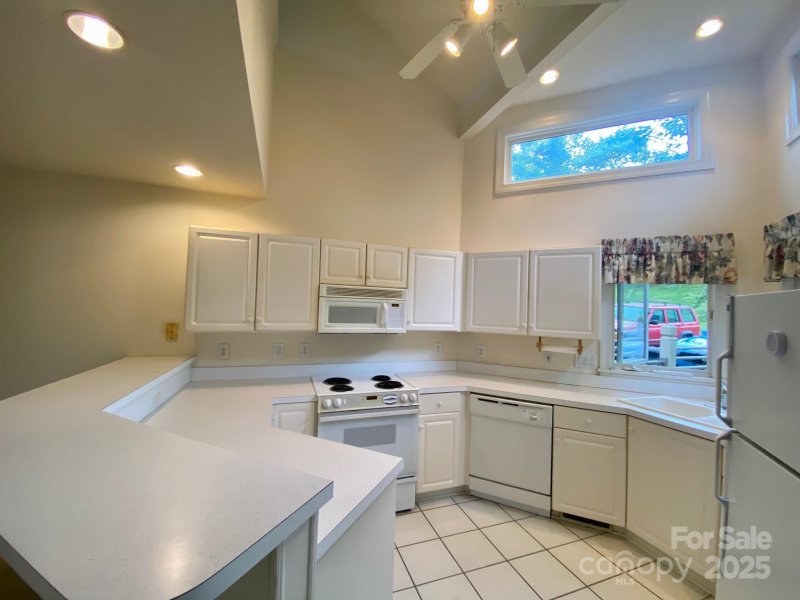 Property image 2 at 14613 Waterside Drive, Charlotte, NC 28278