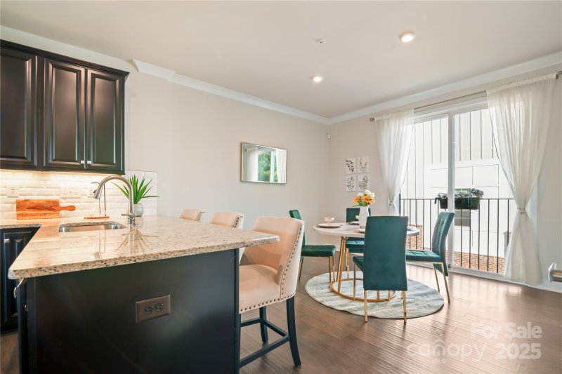 Property image 5 at 224 Parkwood Avenue, Charlotte, NC 28206