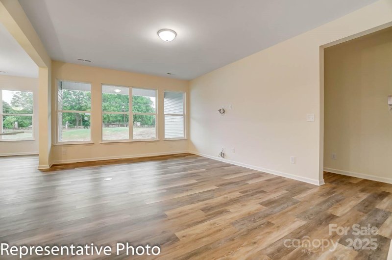 Property image 3 of 104 S Inneswood Lane in Villas At Prestwick, Mooresville, NC 28115