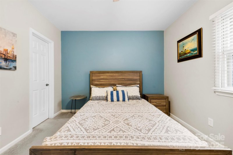 Property image 4 at 3224 Selwyn Farms Lane, Charlotte, NC 28209