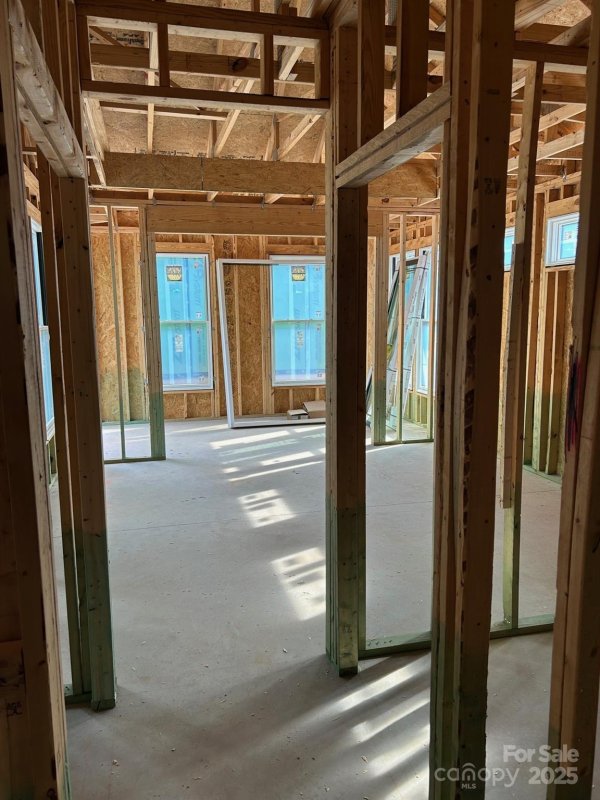 Property image 5 of 3044 Five Creek Road in The Courtyards at Hodges Farm, Charlotte, NC 28213