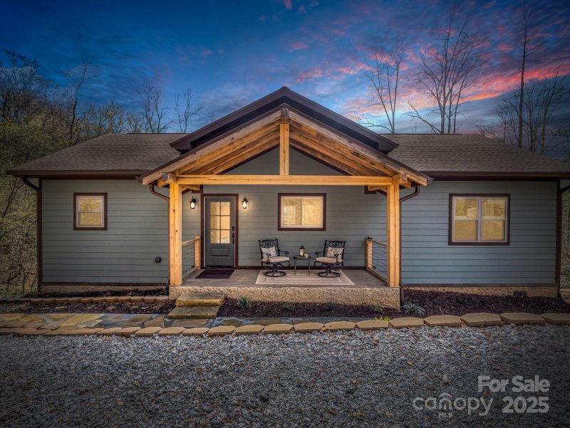 Property image 4 of 107 Twisted Birch Drive in Blue Rock Valley, Hendersonville, NC 28792