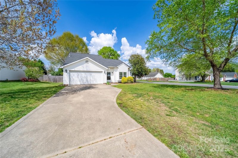 Property image 3 at 4700 Aldersbrook Drive, Monroe, NC 28110