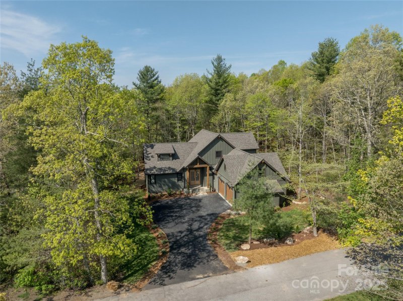 Property image 2 at 29 Wild Deer Trail, Zirconia, NC 28790