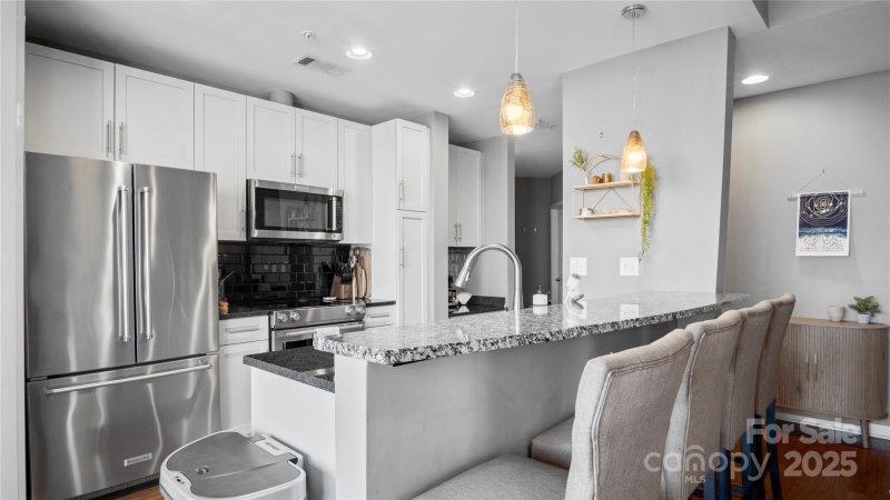 Property image 4 at 210 N Church Street, Charlotte, NC 28202