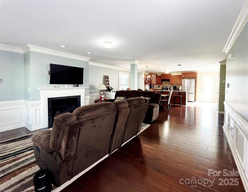 Property image 5 at 7928 Ponderosa Pine Lane, Charlotte, NC 28215