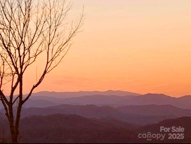 Property image 3 at 129 Finney Lane, Mars Hill, NC 28754