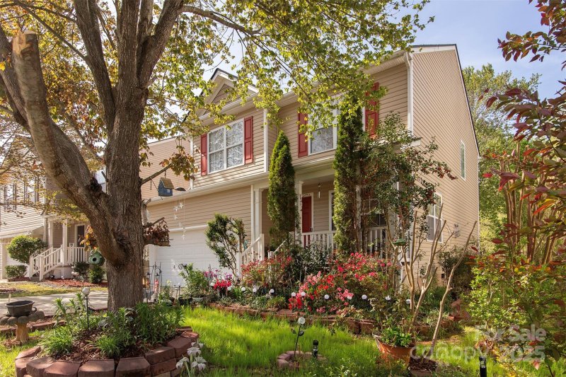 Property image 3 of 5127 Fernhill Drive in Fern Hill, Charlotte, NC 28217